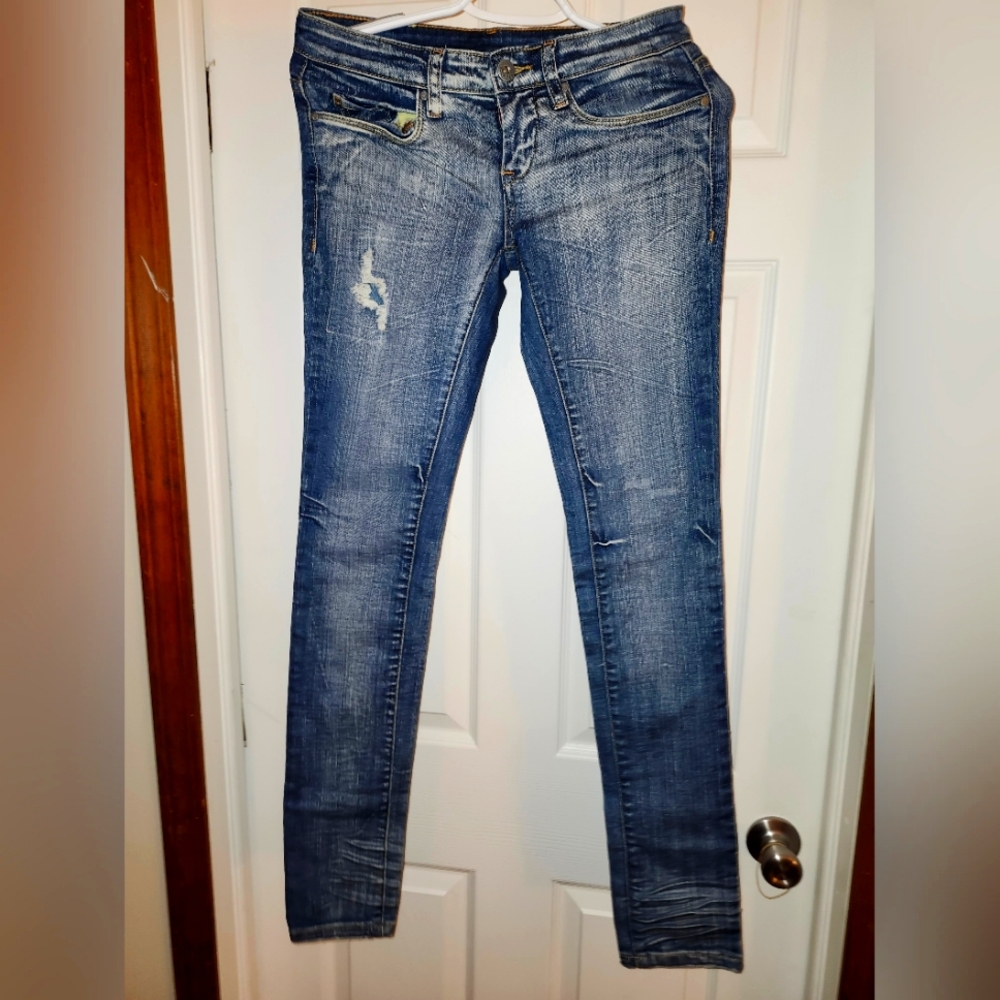 Blank jeans